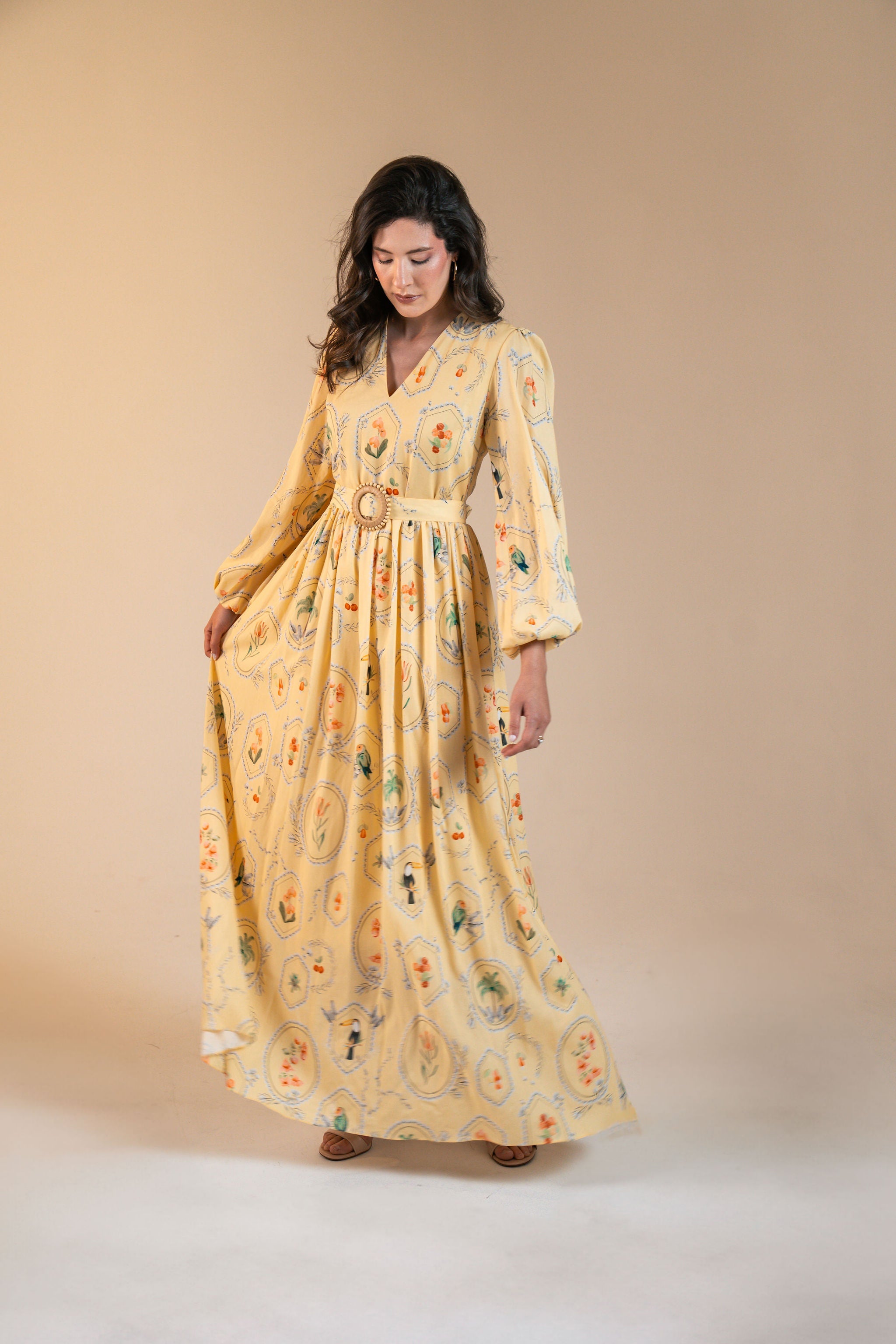 Vestido Marcela Maxi Estampa Molduras - amarelo manteiga