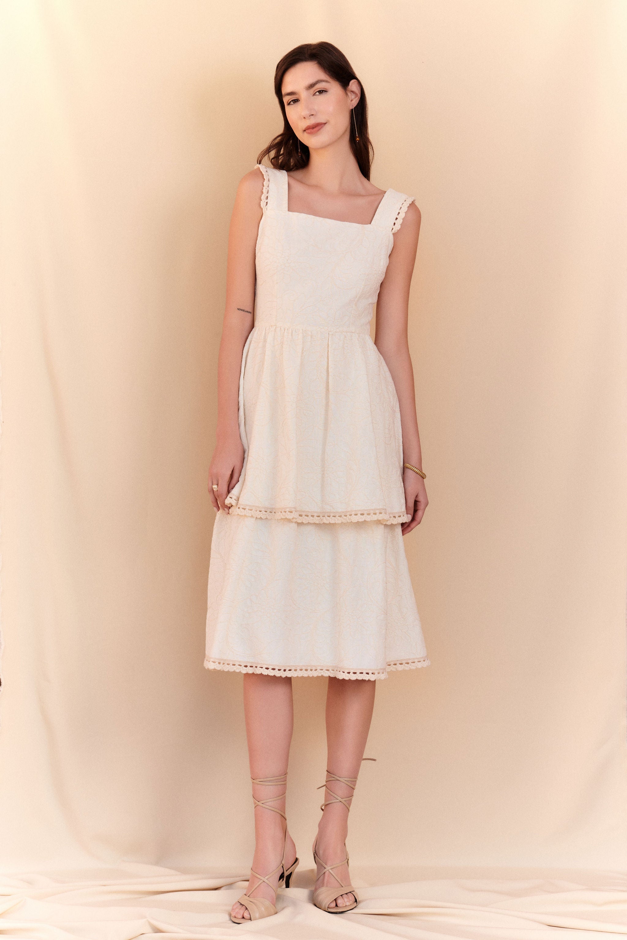 Vestido Luisa barra em crochê - Bege off-white